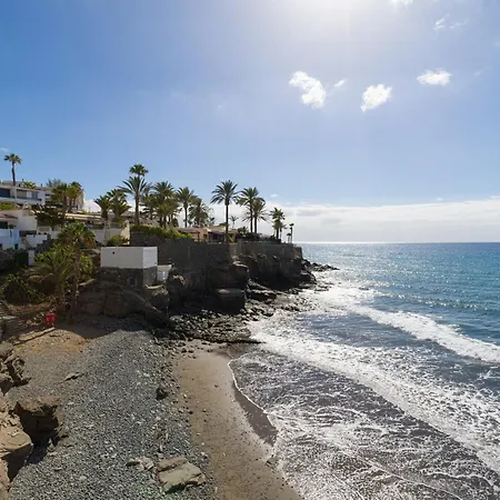 House In Near Playa Del Pirata *