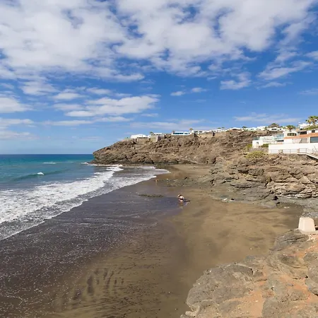 Дом отдыха House In Near Playa Del Pirata *